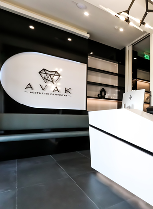 Avak Aesthetic Dentistry